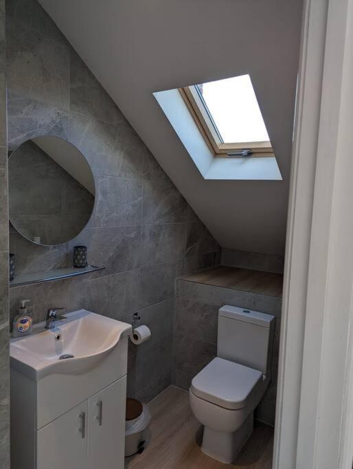 Entire Home In York City Экстерьер фото